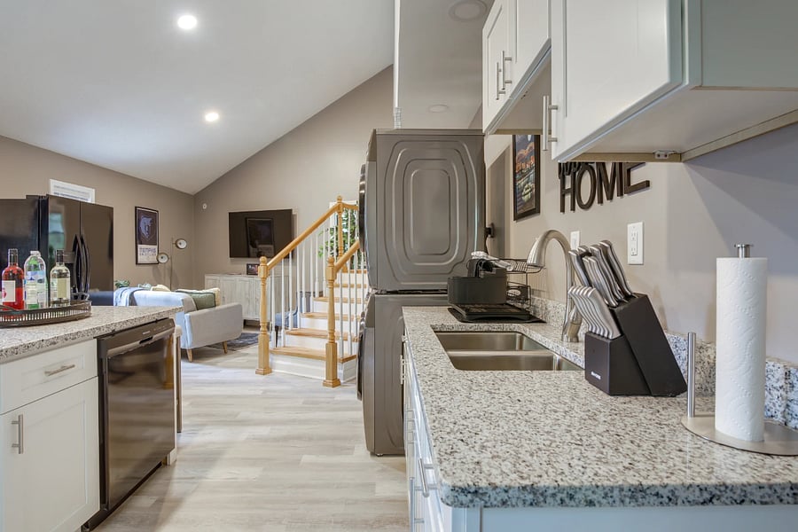Furnished Finder property 662243_1 photo 11