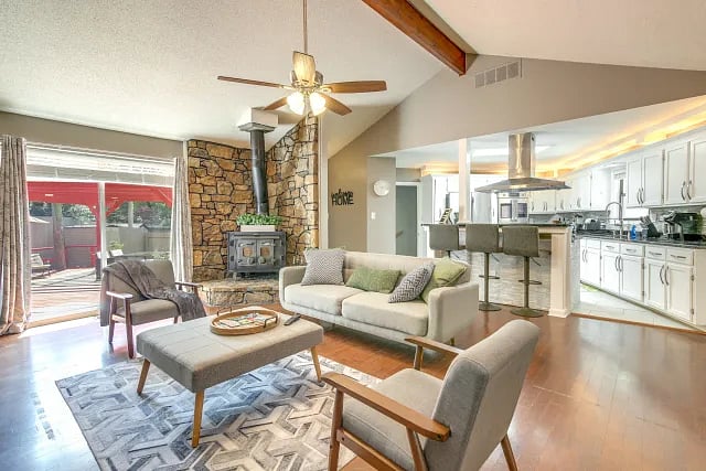 Furnished Finder property 662243_2 photo 3