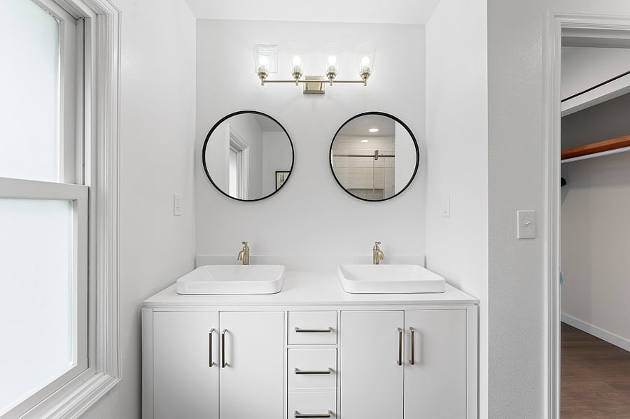 Ensuite Master Bathroom