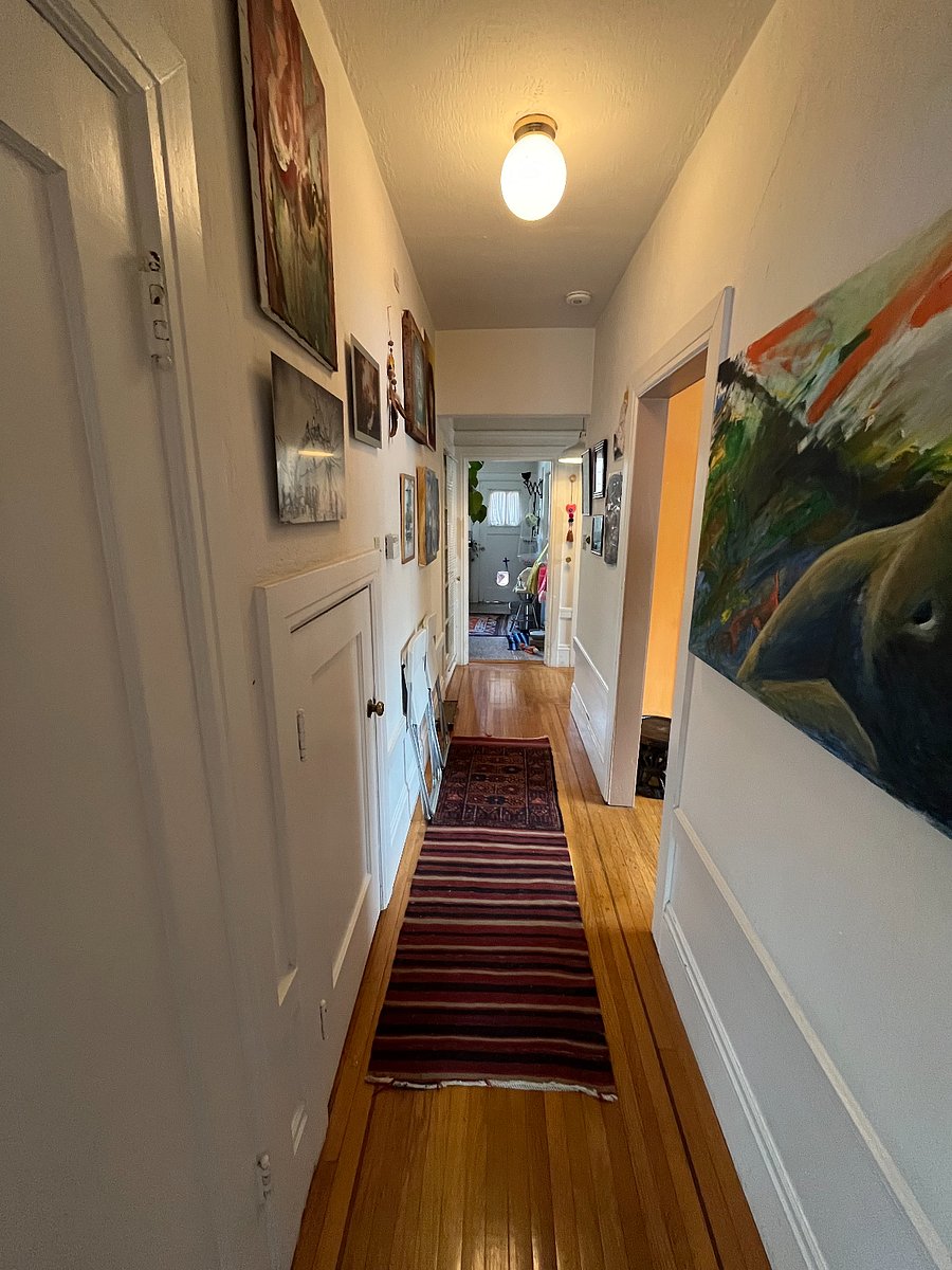 Hallway looking to kitchen