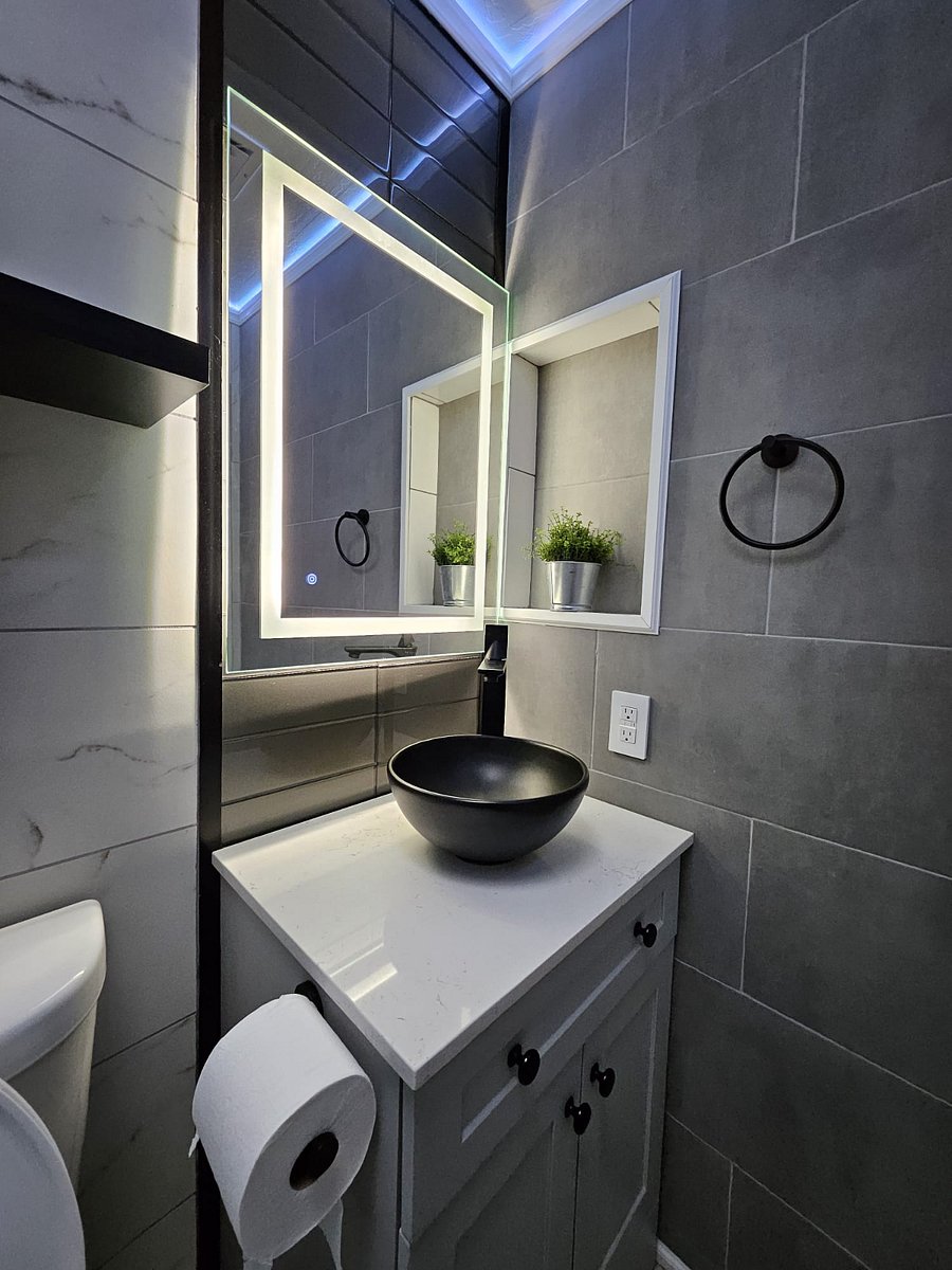 Bathroom 2