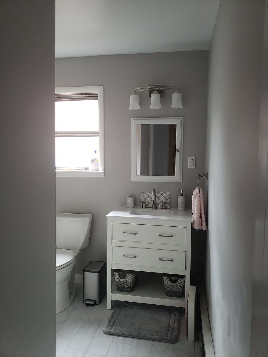 Bathroom includes a deep soaking tub and bidet