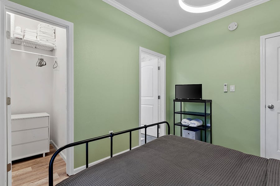 Furnished Finder property 662403_1 photo 9