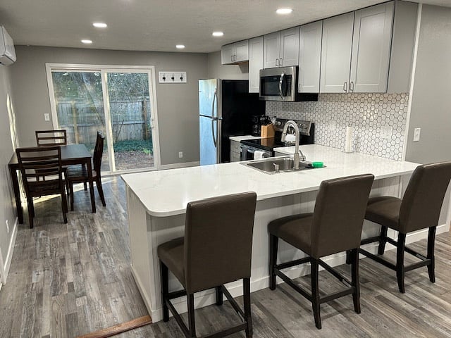 Furnished Finder property 662434_1 photo 11