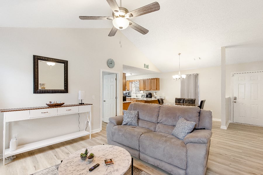 Furnished Finder property 662534_1 photo 4
