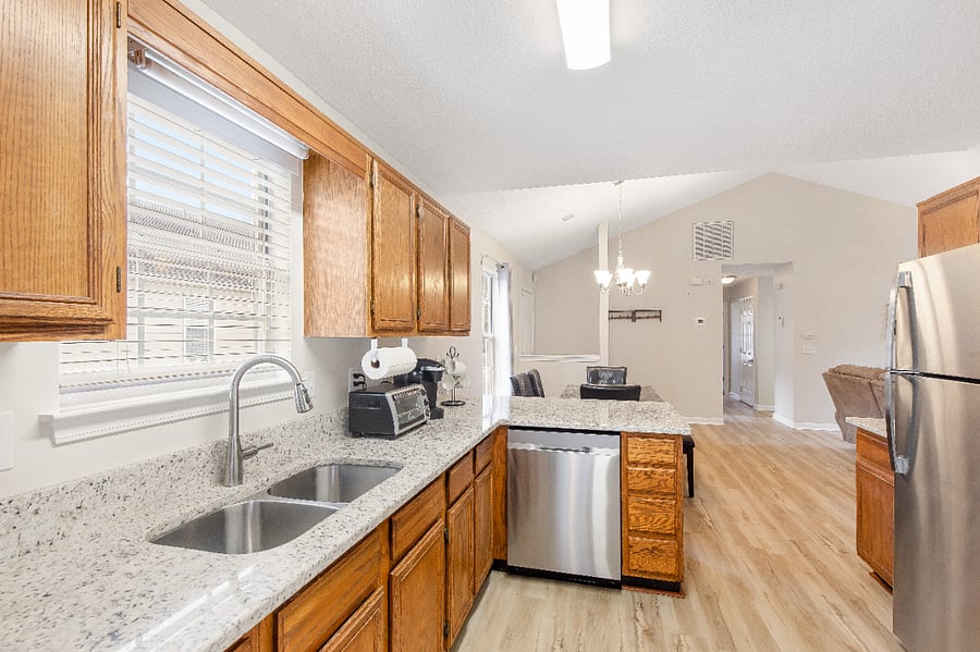 Furnished Finder property 662534_1 photo 7