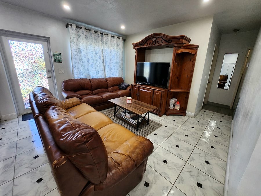 Furnished Finder property 662538_1 photo 3