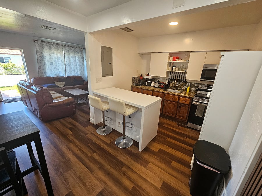 Furnished Finder property 662538_1 photo 4