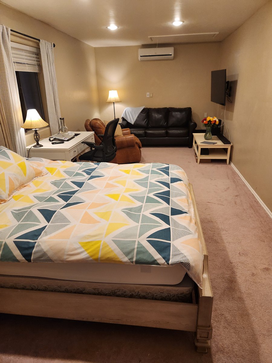 Furnished Finder property 662604_1 photo 4