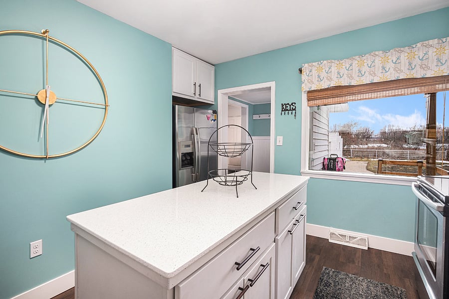 Kitchen pic 3