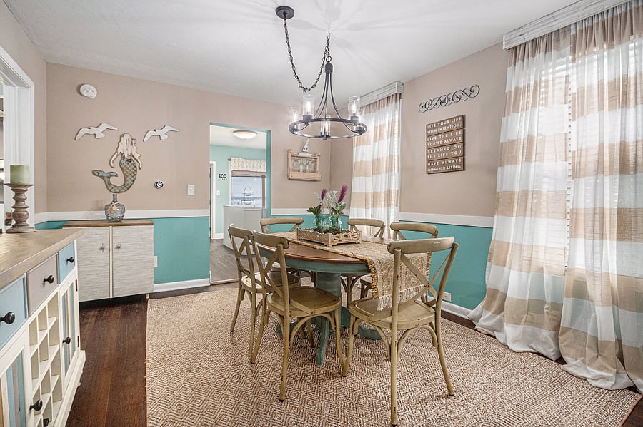 Dining room pic 3