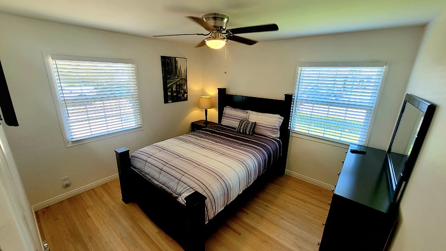 Bedroom 1 - Double