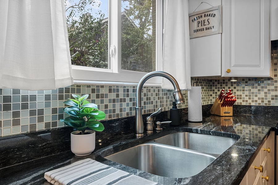 Furnished Finder property 662778_1 photo 4