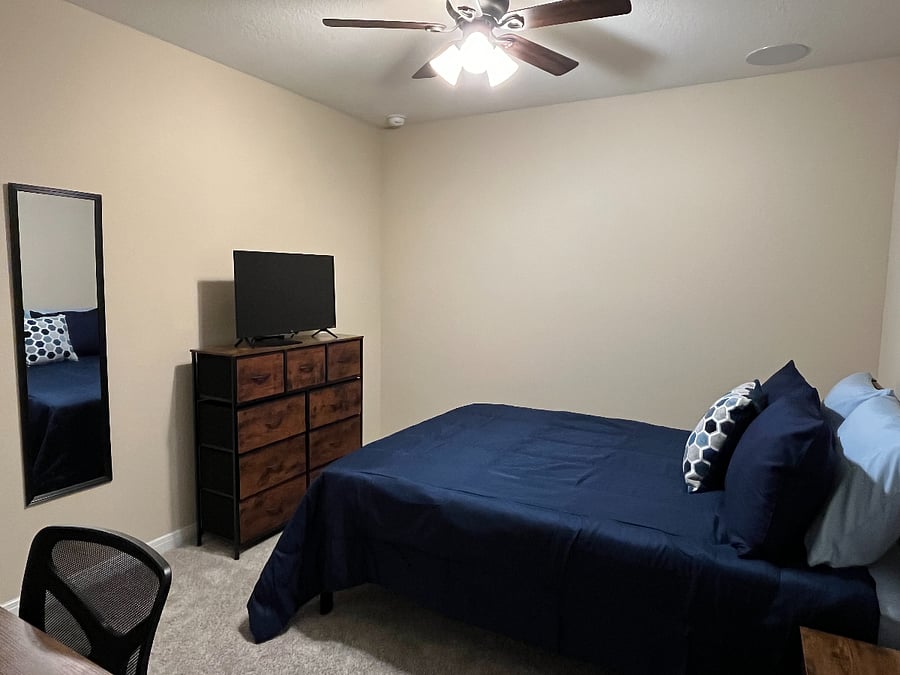 Bedroom 2 Alternate View