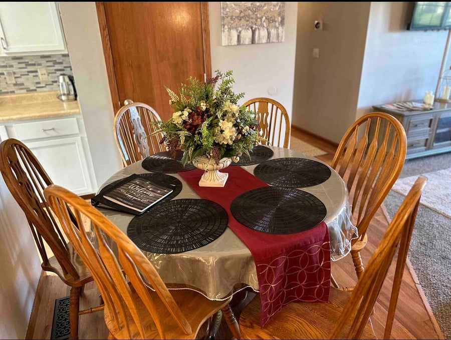 Dining table seats 6