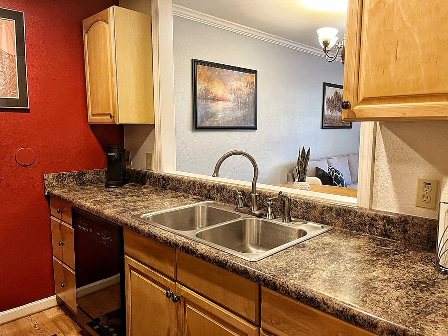 Fully-stocked Kitchen