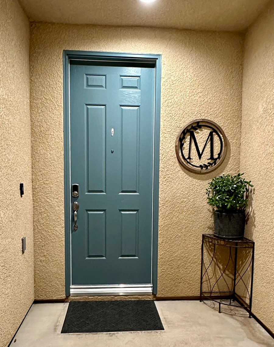 hassle-free access smart lock-equipped front door, eliminating the need to carry extra keys.