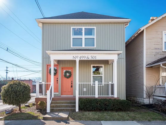 Brand new duplex in the Schumacher Place neighborhood!