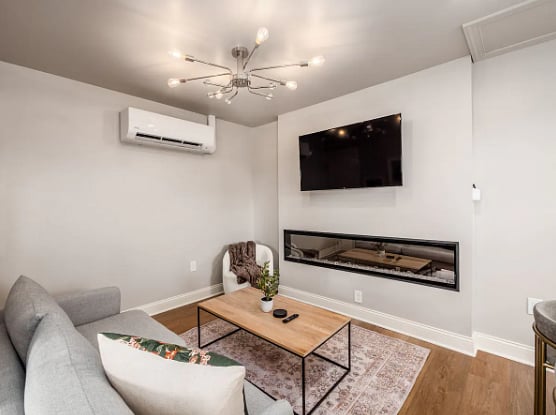 This cozy couch is waiting for you!