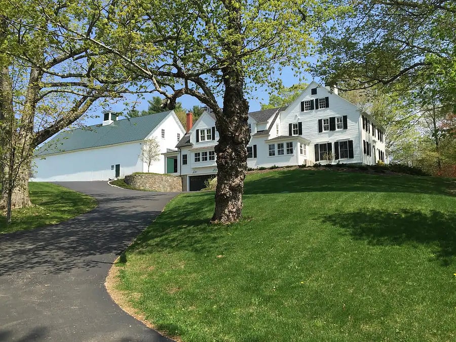 Beautifully restored home on Seacoast farm