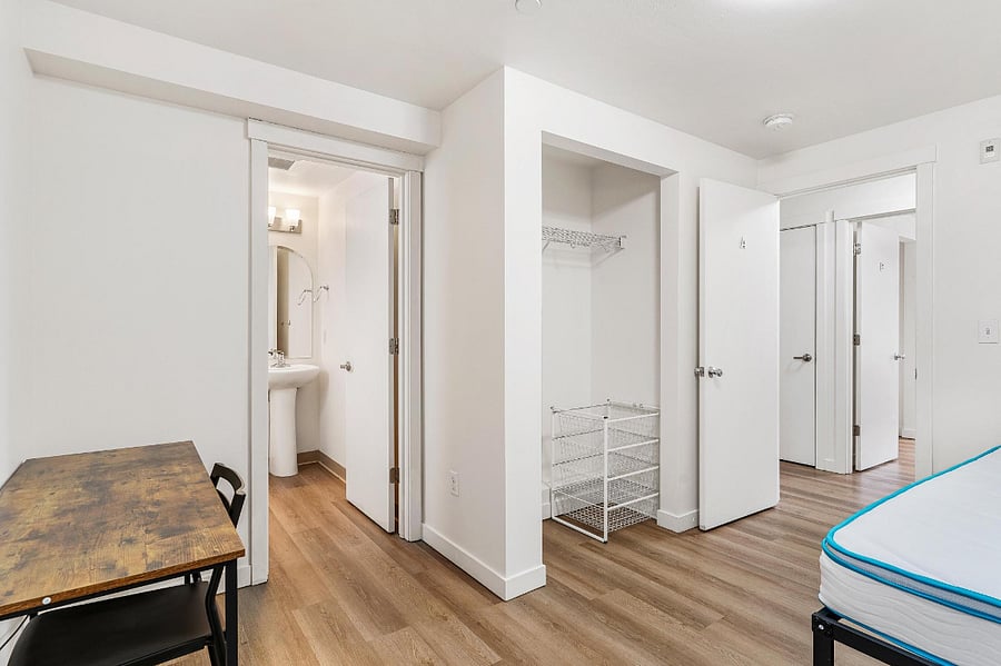Furnished Finder property 663047_1 photo 15