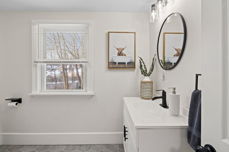 Full Bathroom - Second Floor