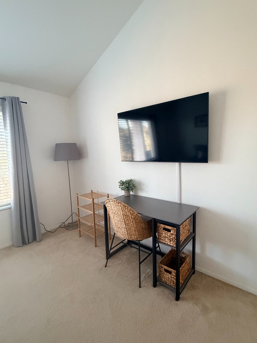 Furnished Finder property 663066_1 photo 3
