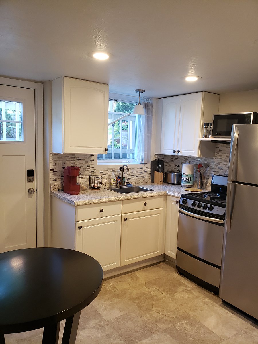 Furnished Finder property 663073_1 photo 4