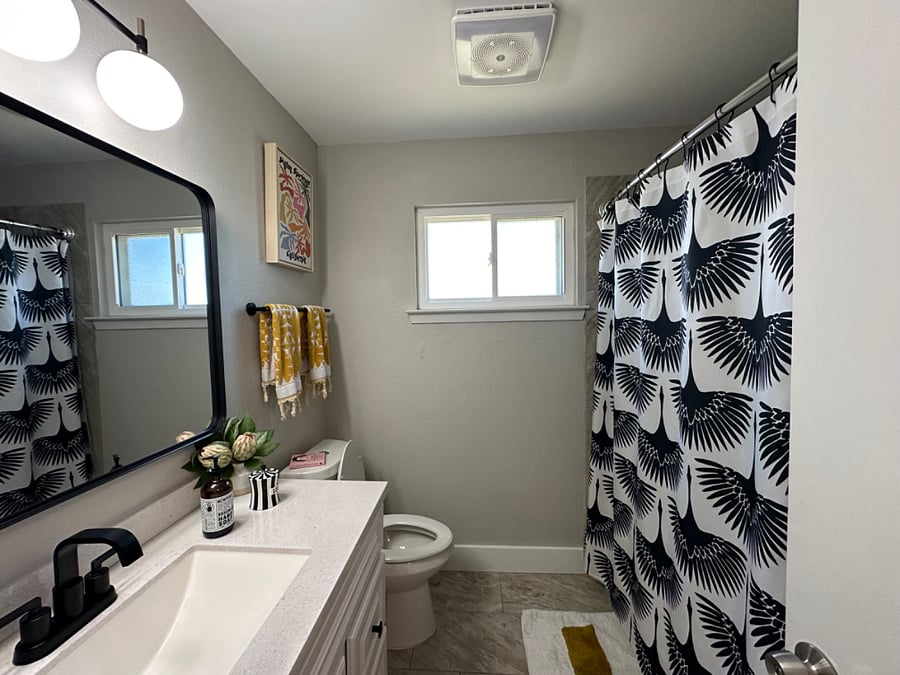 Guest bathroom. Updates made in 2023. Linen closet is across the hall from bathroom.