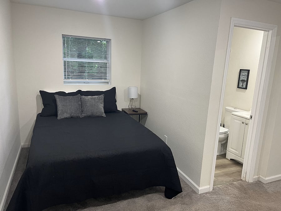 Furnished Finder property 663093_2 photo 5