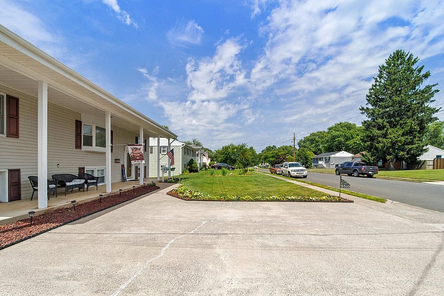 Furnished Finder property 663184_1 photo 4