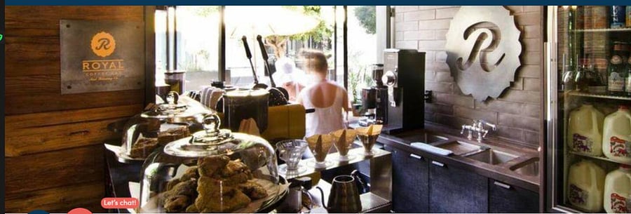 2-3 Mins to coffee shops