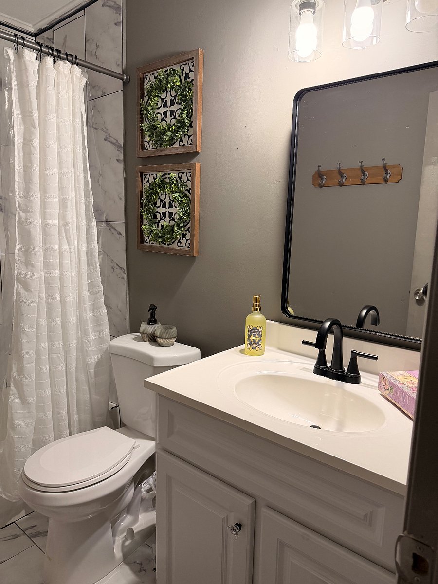 Furnished Finder property 663292_1 photo 18
