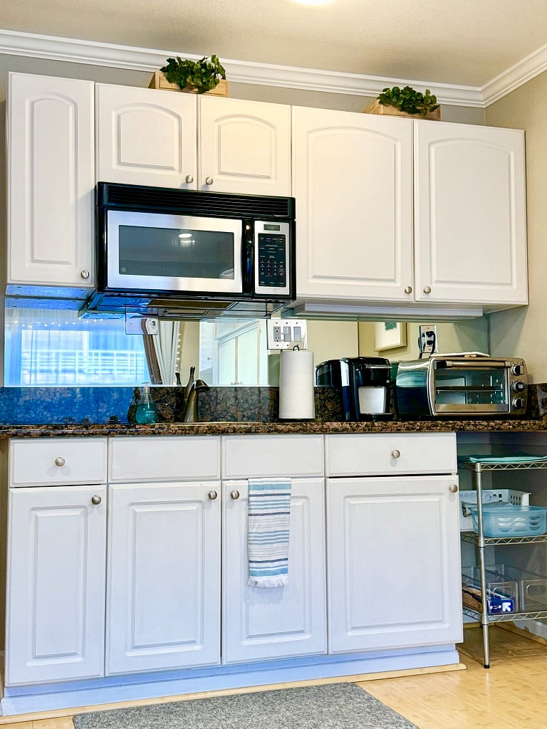 Granite kitchen counter