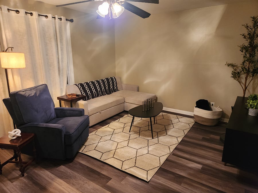 Furnished Finder property 663384_1 photo 24
