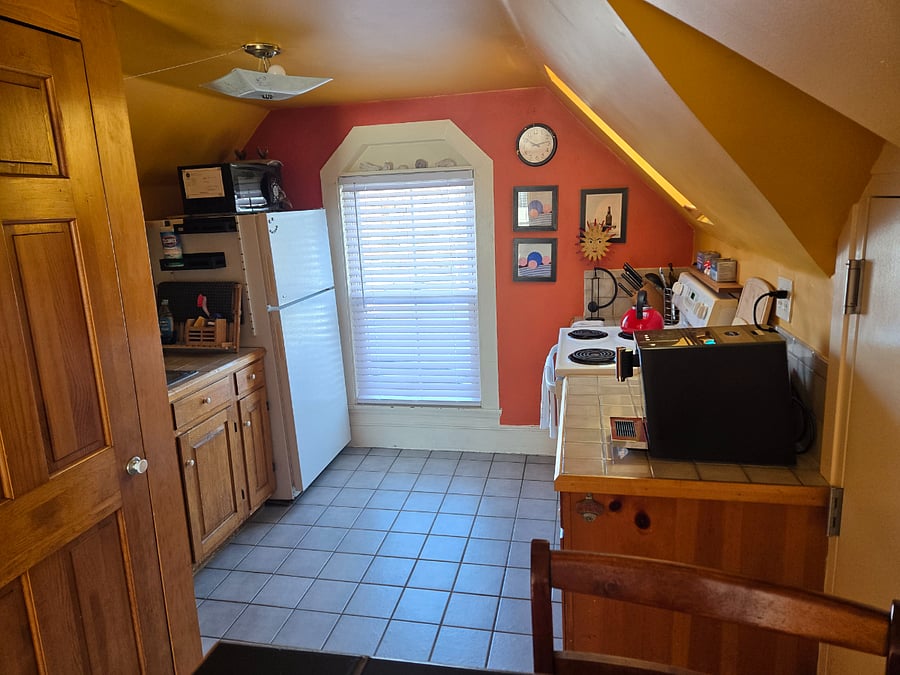 Furnished Finder property 663404_1 photo 3