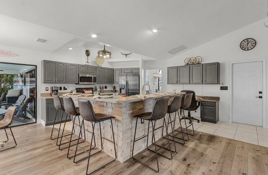 Furnished Finder property 663419_1 photo 6