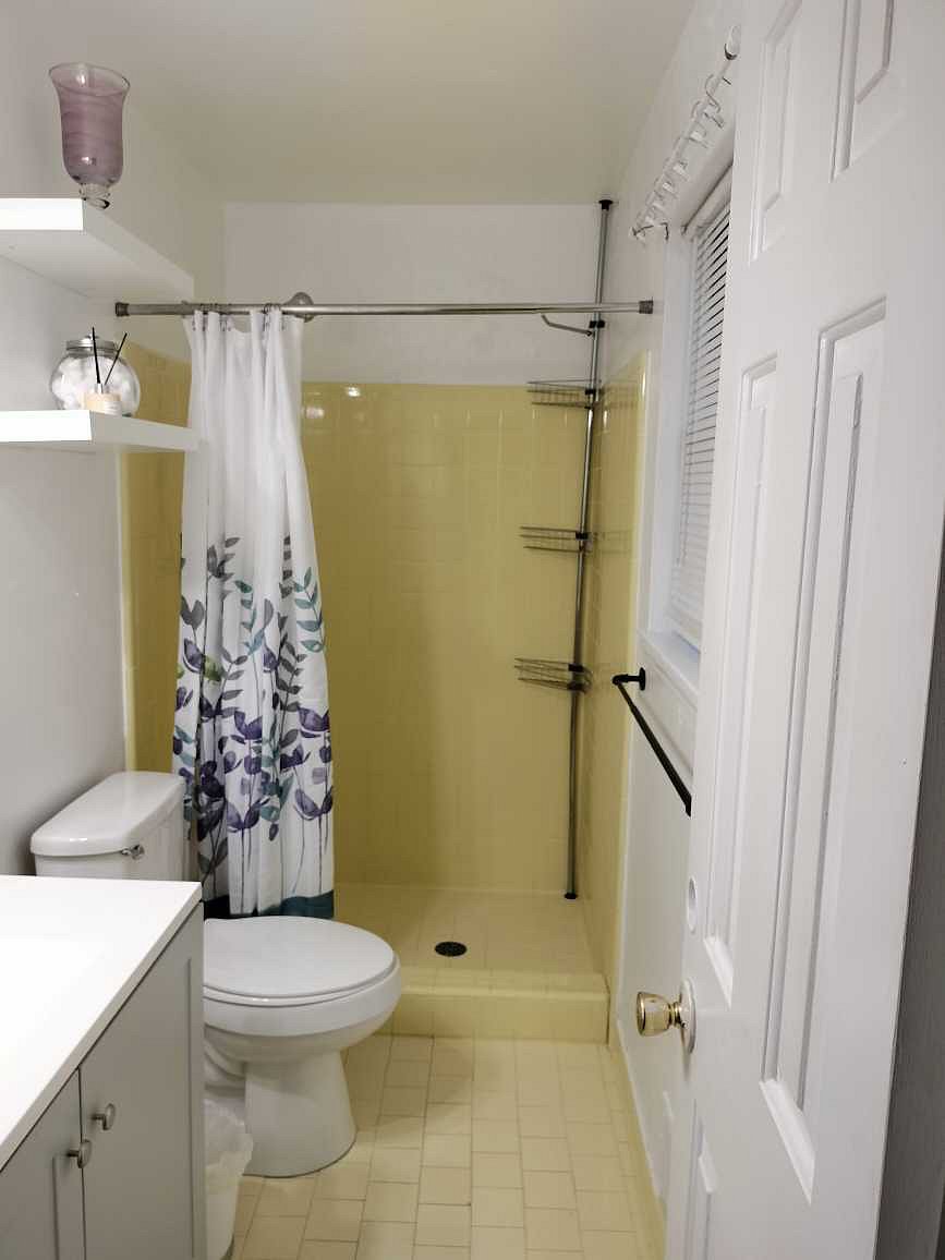 Full Master Bathroom (1)