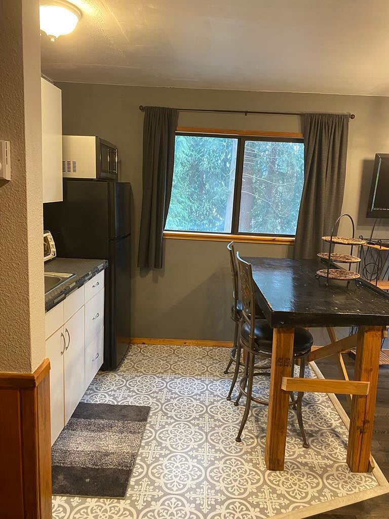Furnished Finder property 663463_1 photo 3