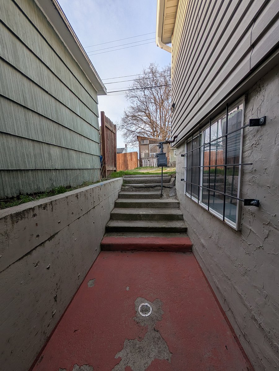 Private alley entrance to basement