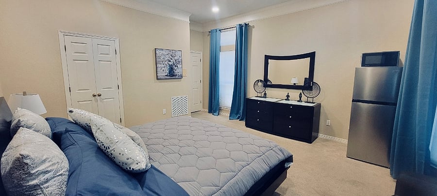 Furnished Finder property 663475_1 photo 3