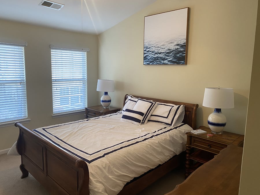 guest bedroom