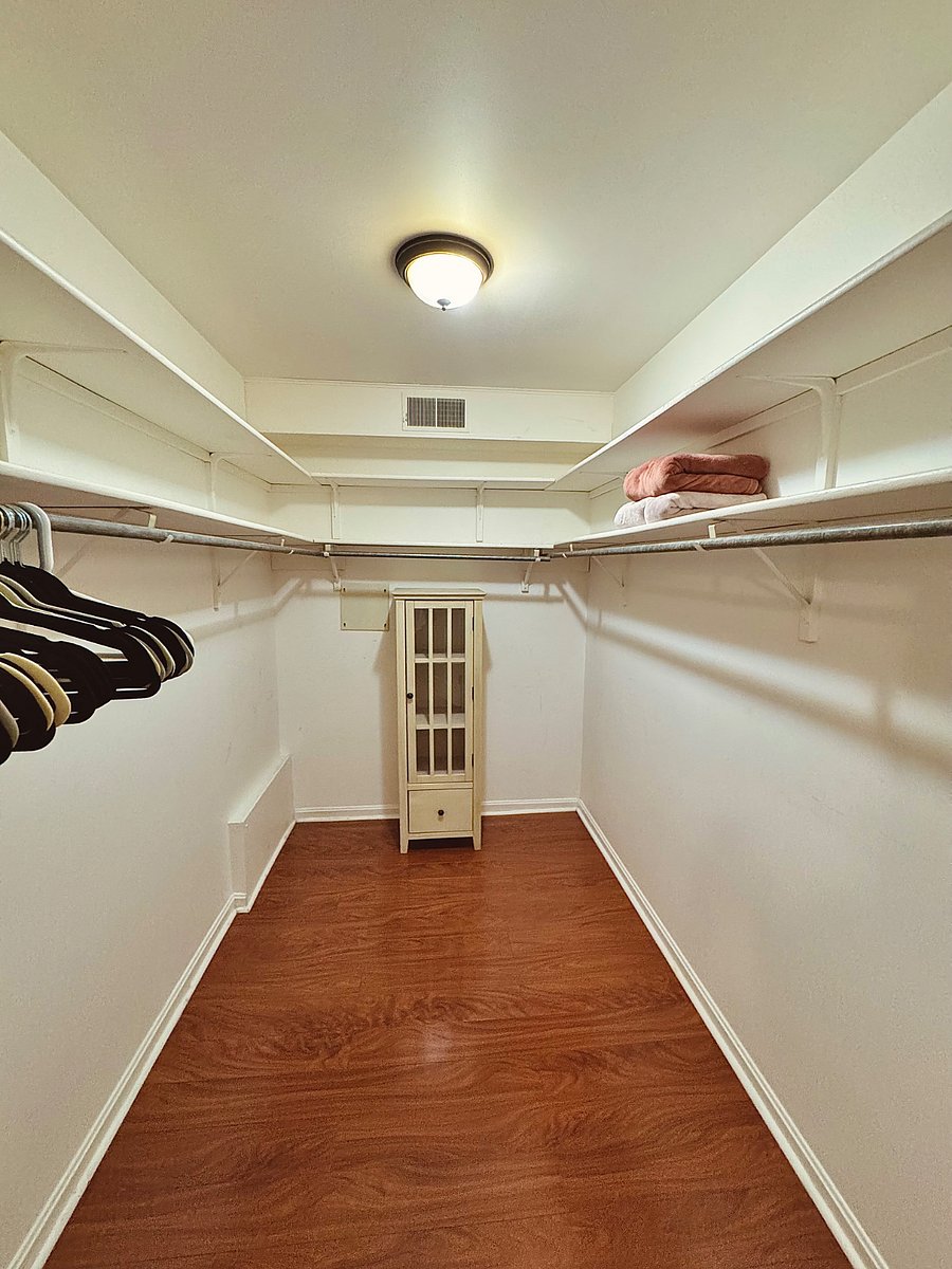 Furnished Finder property 663544_1 photo 23
