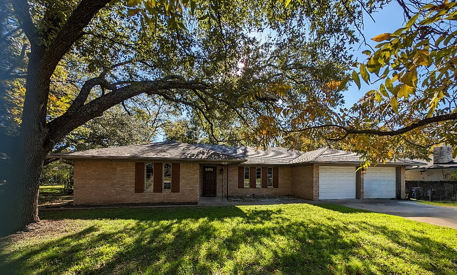 Two car garage and plenty of parking in the driveway.