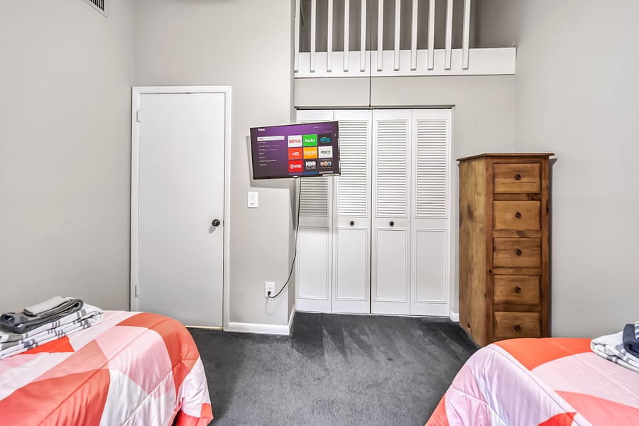 2 single beds