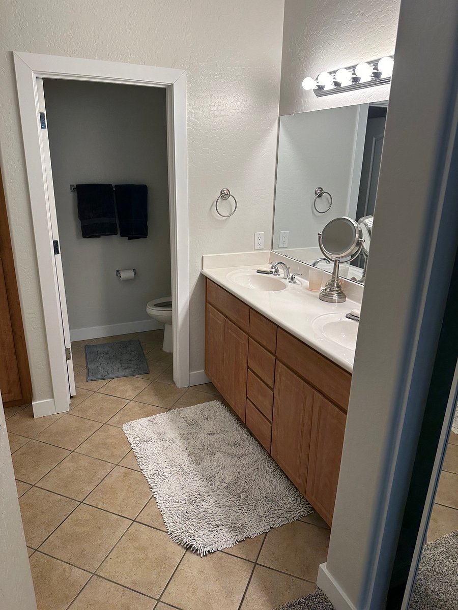 Main Bath with Dual Sinks