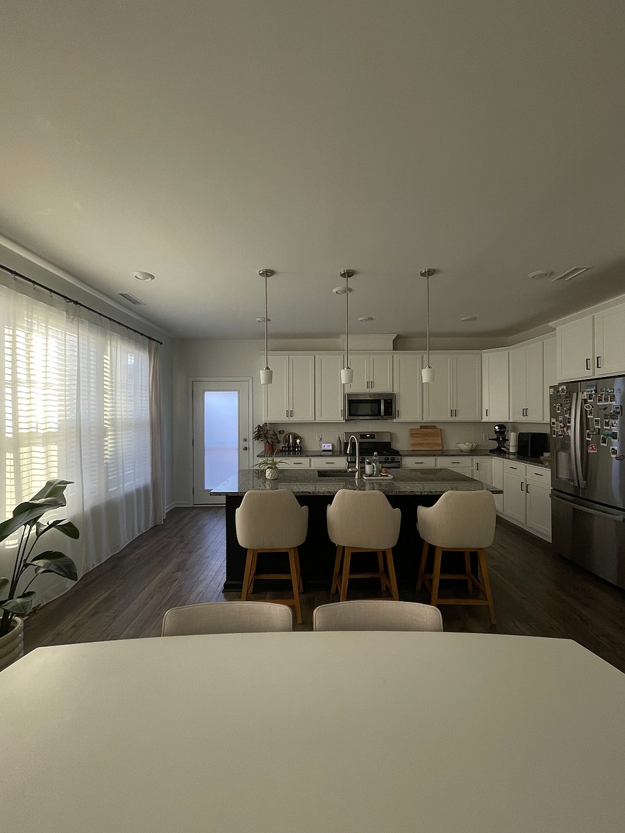 Common Space - Kitchen and Dinning Space