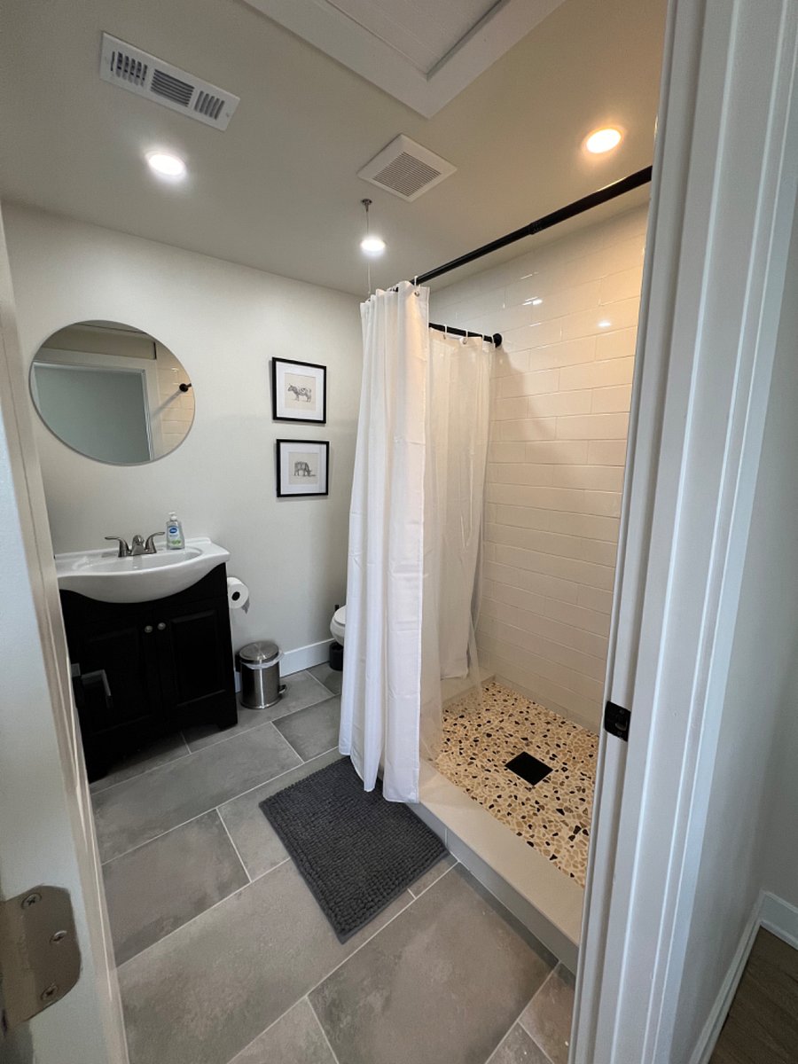 Furnished Finder property 663694_1 photo 11