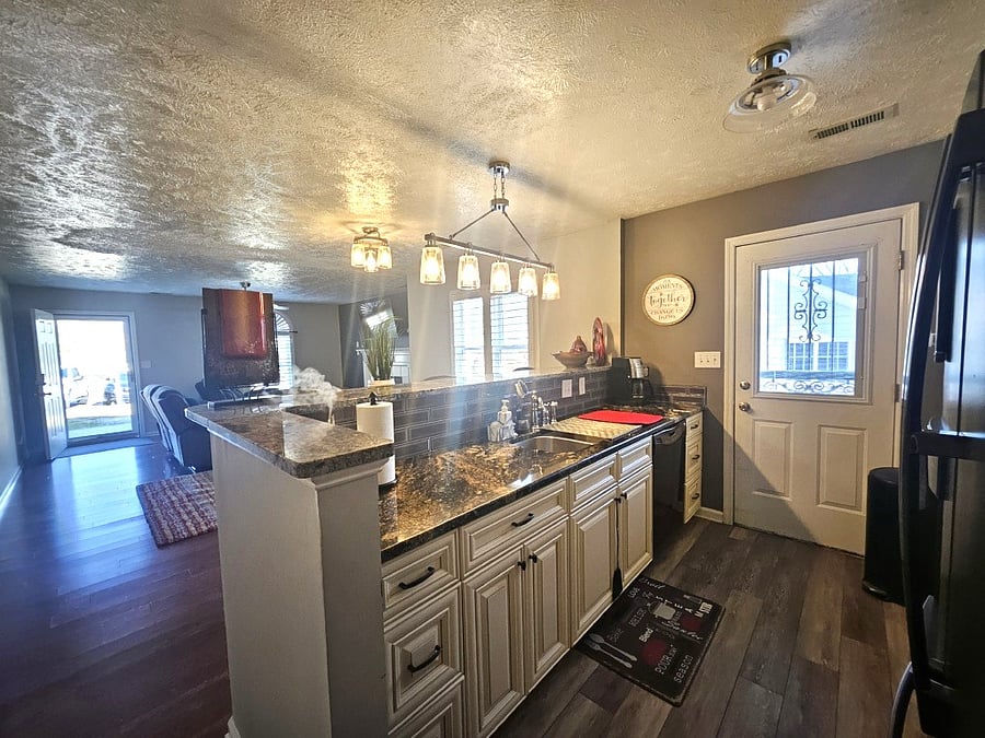 Furnished Finder property 663713_1 photo 5