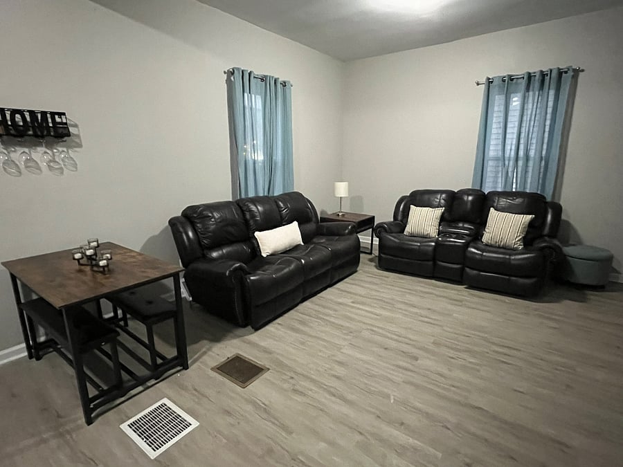 Furnished Finder property 663834_1 photo 3